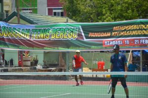 Bangun Sinergitas, Kodam XIV Hasanuddin Gelar Pertandingan Tenis Beregu dan Kontes Ikan Koi di Kendari