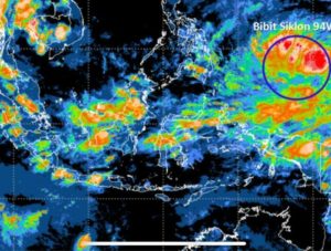 BMKG Deteksi Bibit Siklon Tropis 94W, Begini Dampaknya