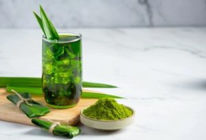 Minum Air Rebusan Daun Pandan Campur Jahe, Ini Khasiatnya