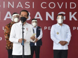 Jokowi Targetkan Satu Juta Dosis Vaksin per Hari Mulai Juli Mendatang