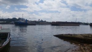 Ditpolairud Polda Sultra Amankan 1 Kapal Tugboat dan 1 Kapal Tongkang Tak Laik Laut di Perairan Morosi