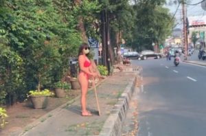 Usai Protes PPKM di Jalan Pakai Bikini, Dinar Candy Dipanggil Polisi