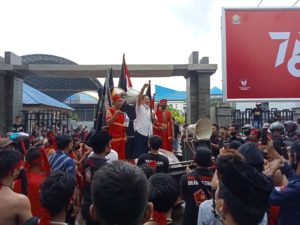 FORMASI Demo ke DPRD Sultra, Tuntut PT. Riota Jaya Lestari dalam Dugaan Ilegal Mining dan Pengrusakan Makam Leluhur Tolaki di Kolut
