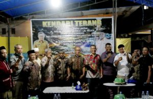 Wali Kota Kendari Launching Program Kendari Terang di Jalan Balkot III Kelurahan Pondambea