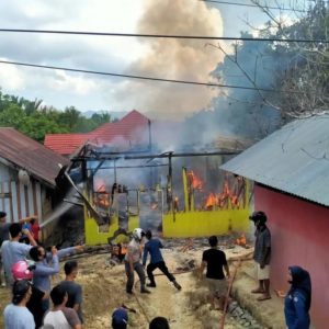 Satu Unit Rumah di Kendari Ludes di Lalap Api, Kerugian di Taksir 50 Juta Rupiah