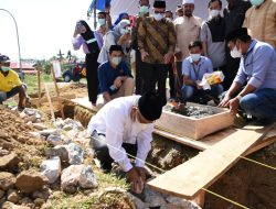 Wali Kota Kendari Letakkan Batu Pertama Pembangunan Masjid di Kompleks BTN Syafirah Indah