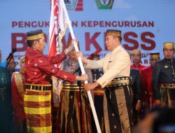 Mayjen TNI (Purn) Andi Sumangerukka Resmi Nahkodai KKSS Sultra