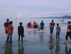 Tim Rescue KPP Kendari Tiba di Pantai Batu Gong, Cari Bocah yang Tenggelam