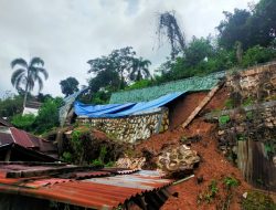 Rumahnya Tertimpa Longsor di Jalan Sarungga, Pemilik Rumah Harapkan Bantuan Pemerintah