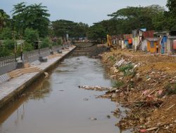 Cegah Banjir, Pemkot Kendari Revitalisasi Sungai dan Drainase