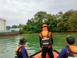 Kapal Longboat Tenggelam di Perairan Kassilampe Teluk Kendari, 2 Selamat dan 1 Dalam Pencarian SAR