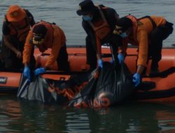 Tim SAR Gabungan Temukan Pemancing yang Hilang di Perairan Kassilampe