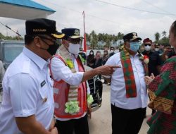 Bupati Konut Dampingi Menteri Perhubungan Tinjau Pelabuhan Molawe