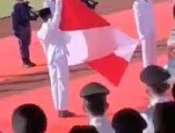 Viral Bendera Merah Putih Gagal Berkibar, Gibran: Saya Minta Maaf