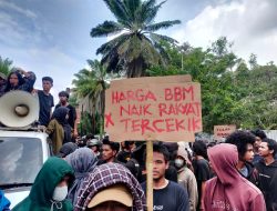 Aksi Ratusan Mahasiswa di Gedung DPRD Sultra Berlangsung Damai, Kapolresta Kendari: Kami Fasilitasi Aspirasinya