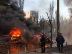 Pasca Bom Jembatan Krimea, Rusia Lancarkan Serangan Besar ke Ukraina