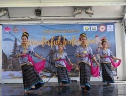 Seni Budaya Sulawesi Tenggara Tampil di Lotus Festival di Los Angeles, Amerika Serikat