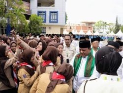 Pj Gubernur Sultra  Buka Expo Kemah Santri dan Porseni di IAIN Kendari