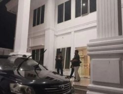 KPK OTT Gubernur Maluku Utara Abdul Gani Tadi Malam, Ruang Kerja dan Kamar Pribadi Disegel