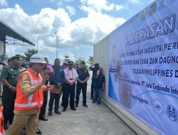 Pj Gubernur Sultra Lepas Ekspor Komoditi Hasil Perikanan Sultra ke Negara Filipina dan Amerika Serikat