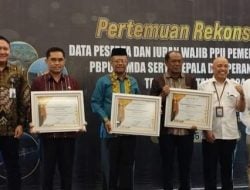 Pemkab Koltim Terima Penghargaan dari BPJS Kesehatan Kendari Sebagai Pemda Terbaik Atas Pembayaran Iuran Wajib PNSD