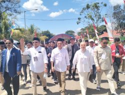 Diantar oleh Massa dari 13 Kecamatan di Konut, Paslon Bupati dan Wakil Bupati Konawe Utara, Sudiro Raup Resmi Mendaftar di KPU Konut