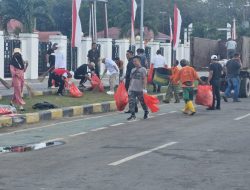 Usai Deklarasi, Calon Bupati Konawe, Harmin Ramba Bersama Relawan Gelar Gotong-Royong Bersih-Bersih di Area ICP Unaaha