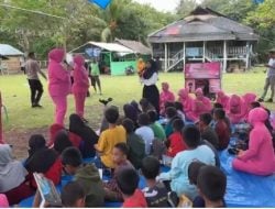 Jelang HKGB Ke-72, Bhayangkari Cabang Konawe Utara Gelar Taman Baca Keliling di Kecamatan Lembo