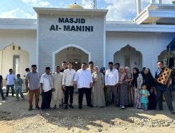 Yudhianto Mahardika Anton Timbang Resmikan Masjid Al Manini di Kelurahan Baruga